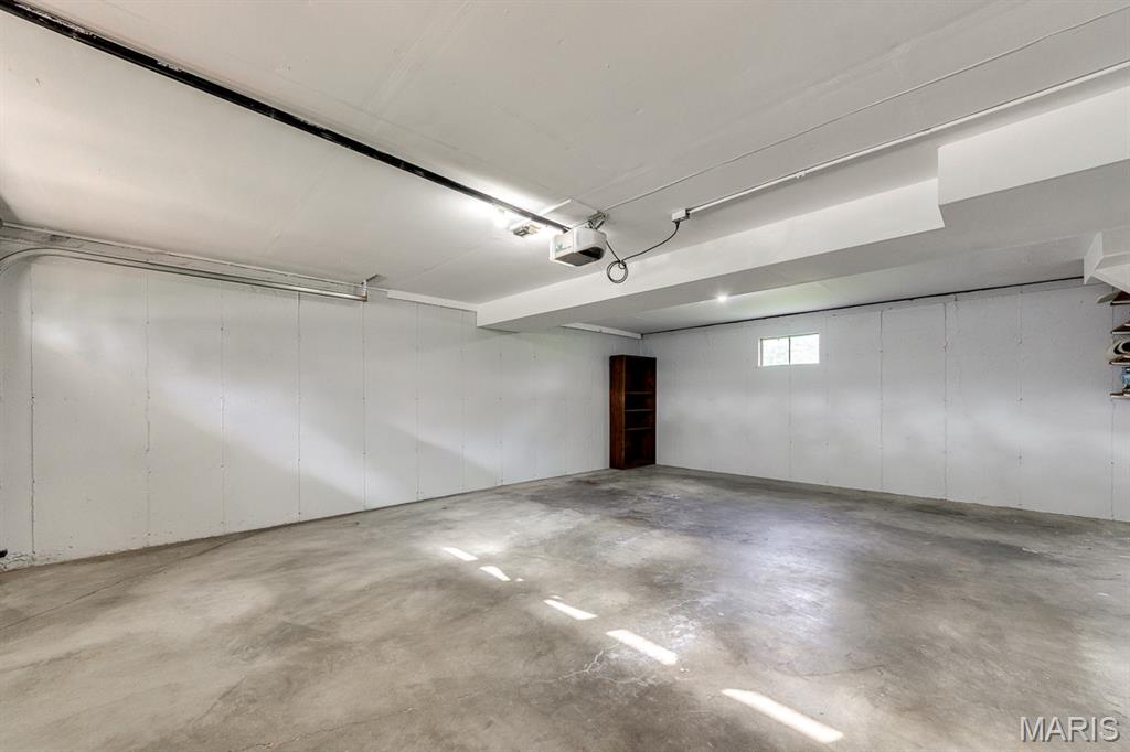 2728 Ashfield Drive Property Photo 28