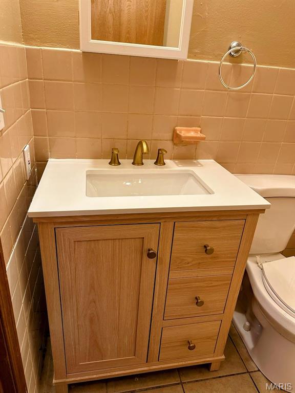 101 W 5th Street 2 Property Photo 7