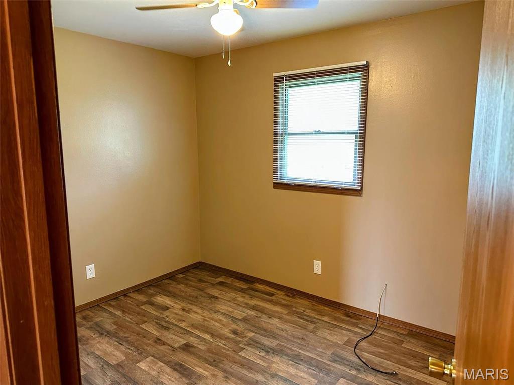 101 W 5th Street 2 Property Photo 10