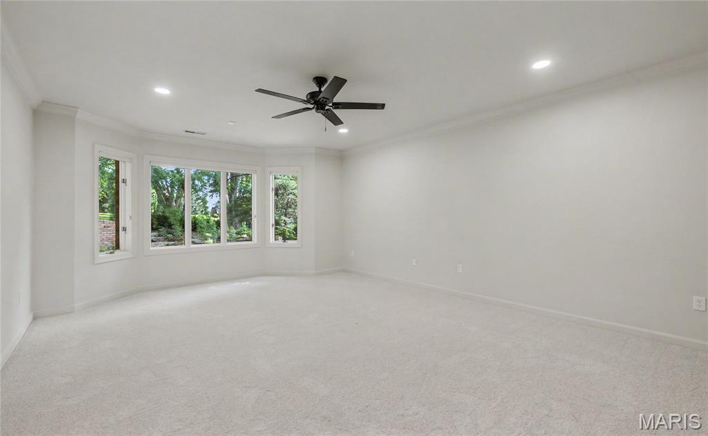 42 Country Club Drive Property Photo 27
