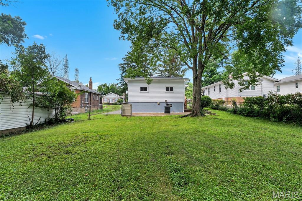 7530 Trenton Avenue Property Photo 21