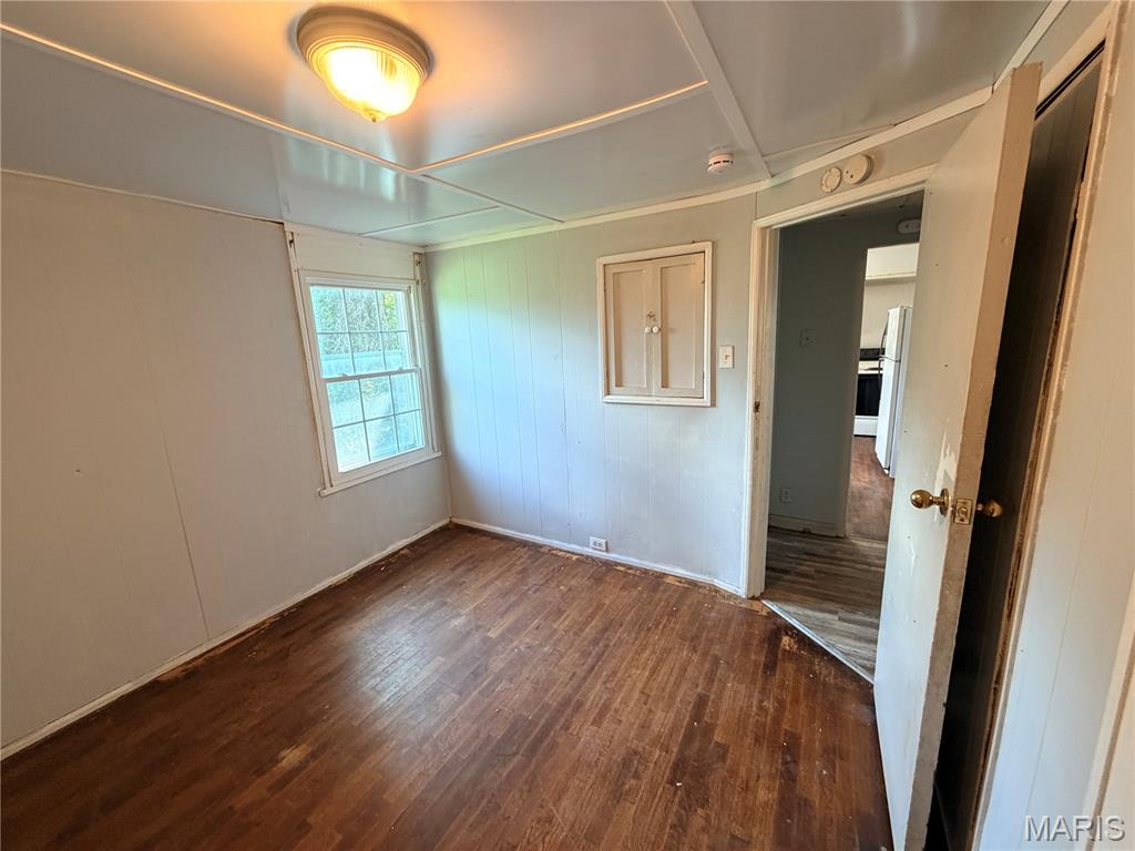 326 Midridge Drive Property Photo 9