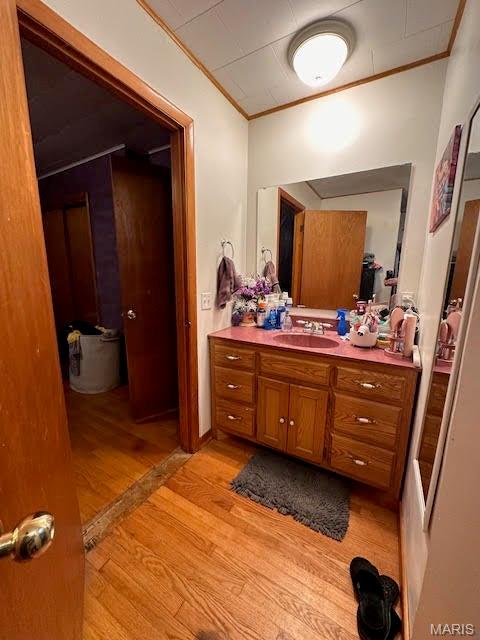 123 E 3rd Street Property Photo 15