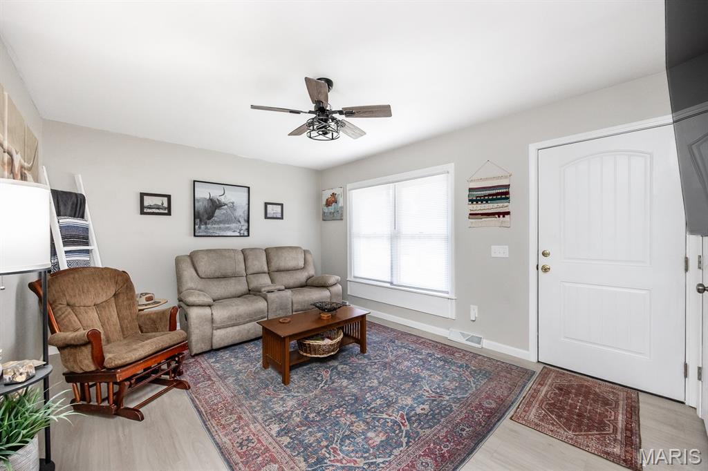 15 Scarlet Drive Property Photo 2