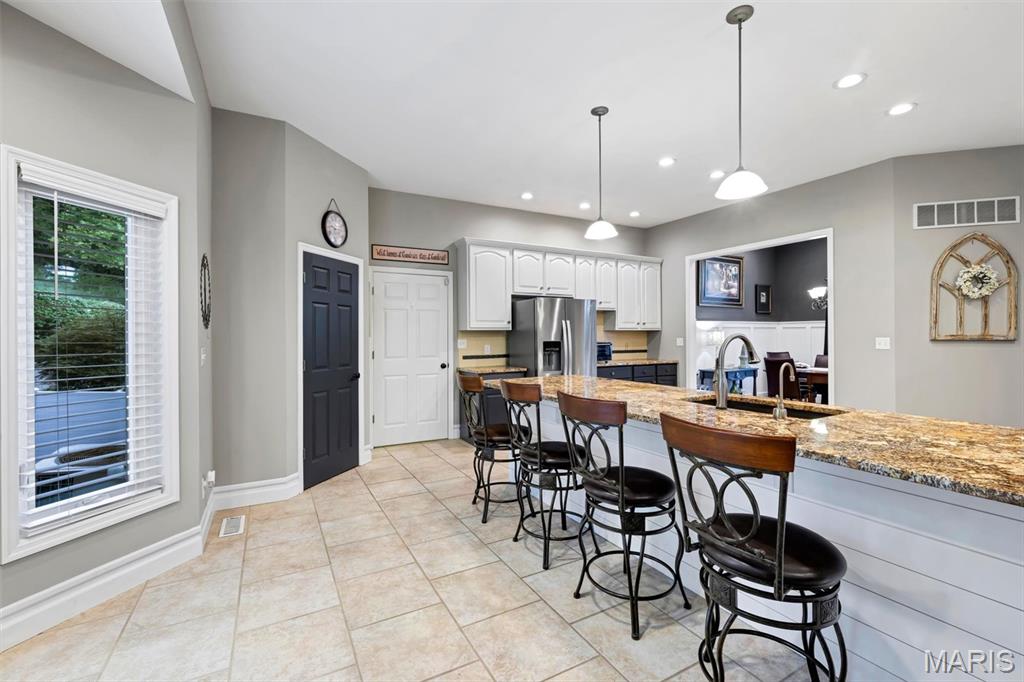 194 Apache Drive Property Photo 14