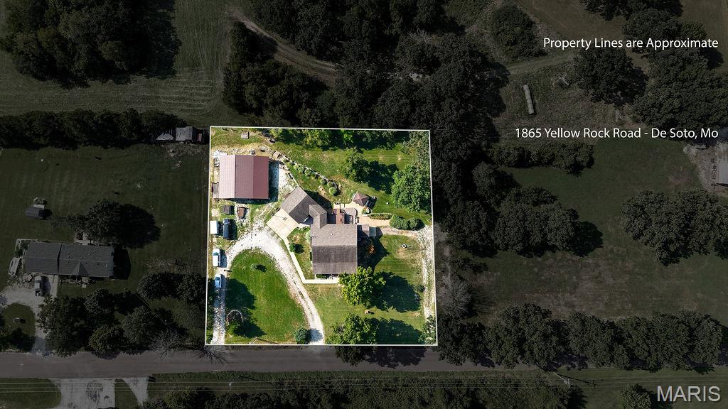 1865 Yellow Rock Road Property Photo 5