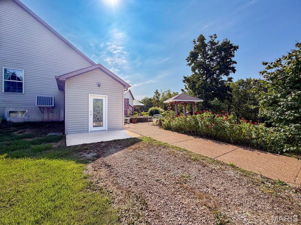 1865 Yellow Rock Road Property Photo 14