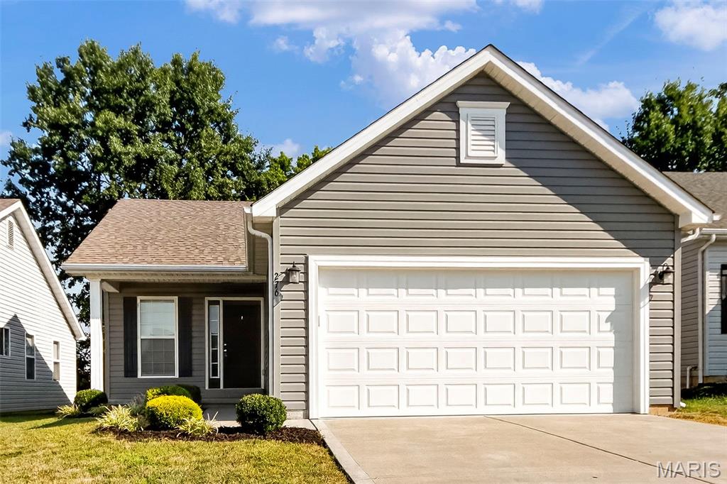 276 Autumn Oaks Drive Property Photo 1