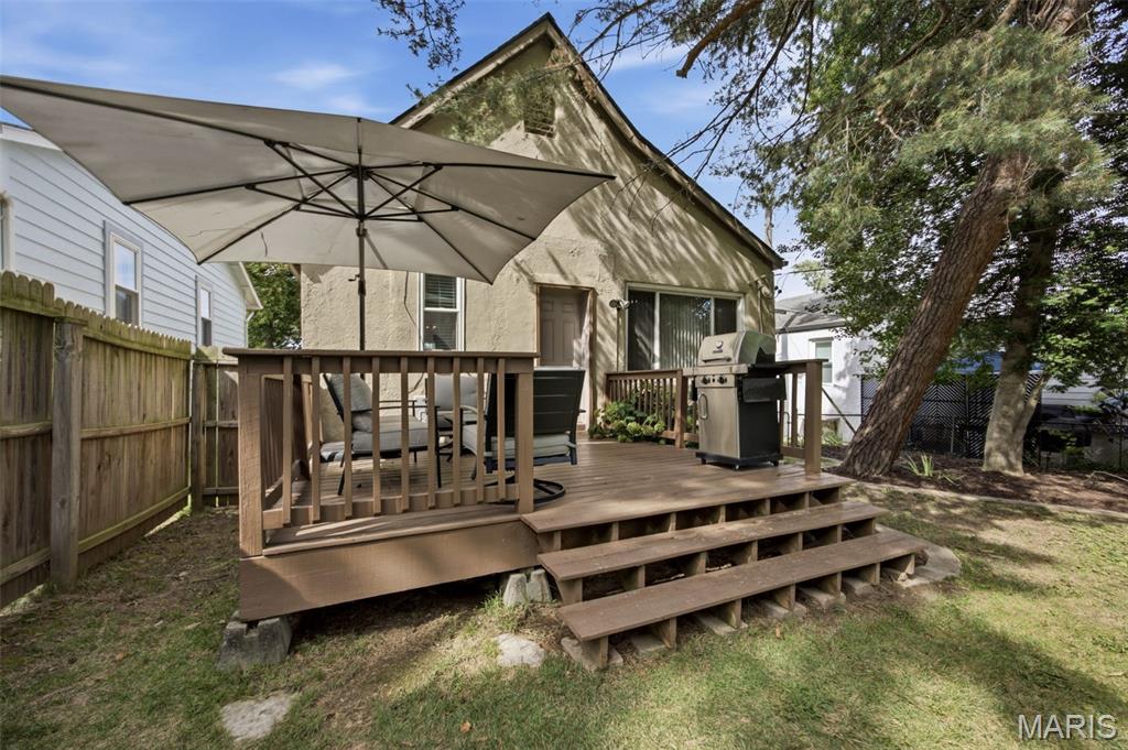 8748 Pine Avenue Property Photo 32