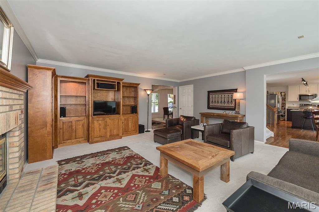 204 Hillsboro Court Property Photo 10