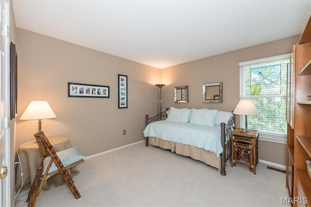 204 Hillsboro Court Property Photo 34