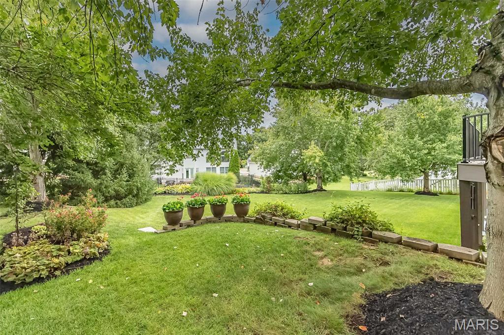 204 Hillsboro Court Property Photo 44