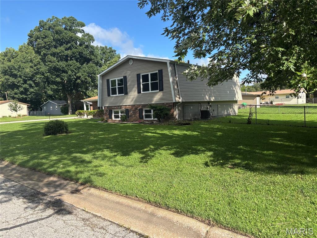 209 Orleans Drive Property Photo 2