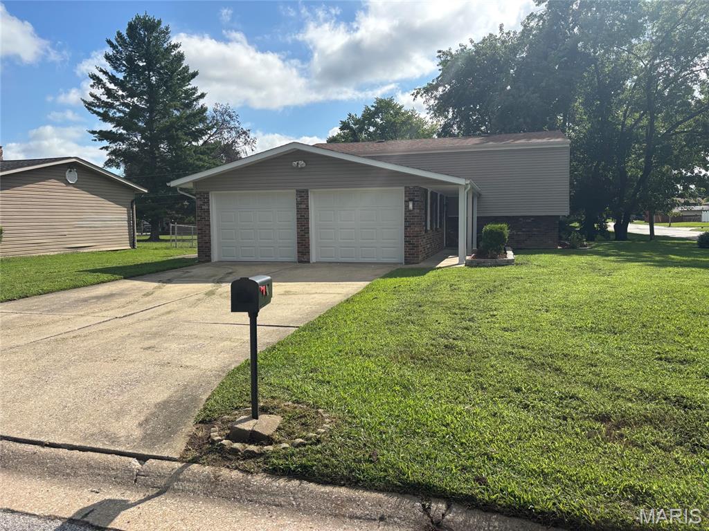 209 Orleans Drive Property Photo 5