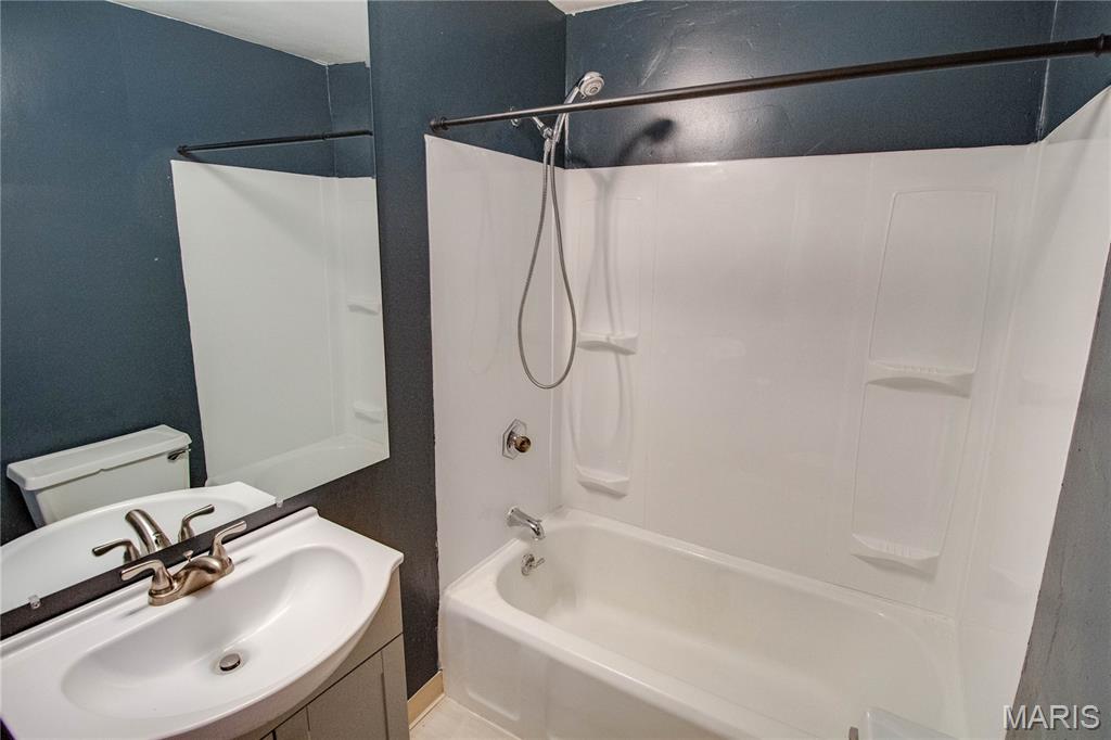 3423 Thomas Avenue Property Photo 18