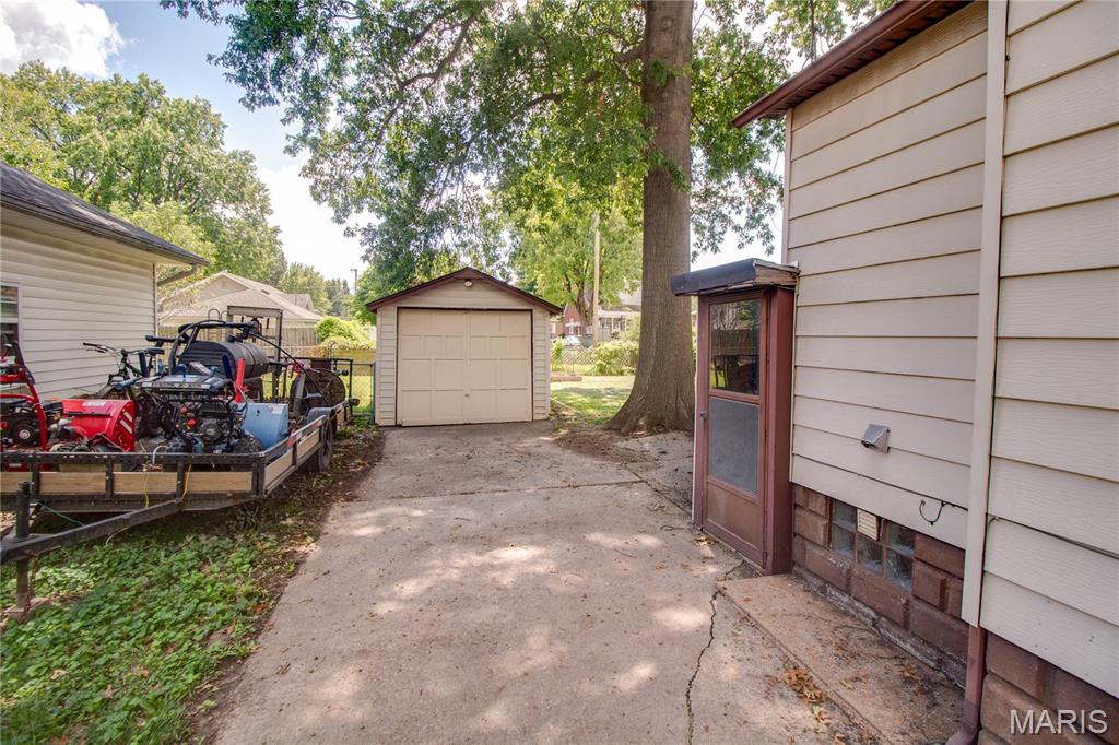 3423 Thomas Avenue Property Photo 23