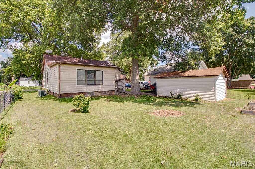 3423 Thomas Avenue Property Photo 26