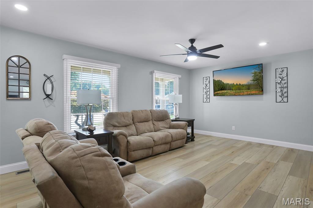 2844 Owendale Court Property Photo 4