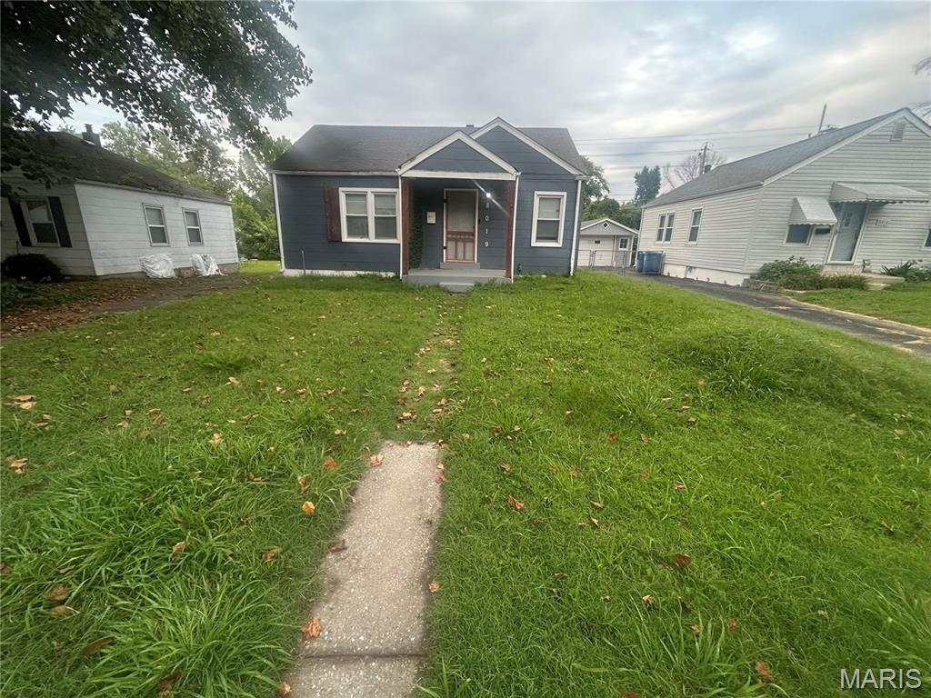 8019 Aline Avenue Property Photo 1