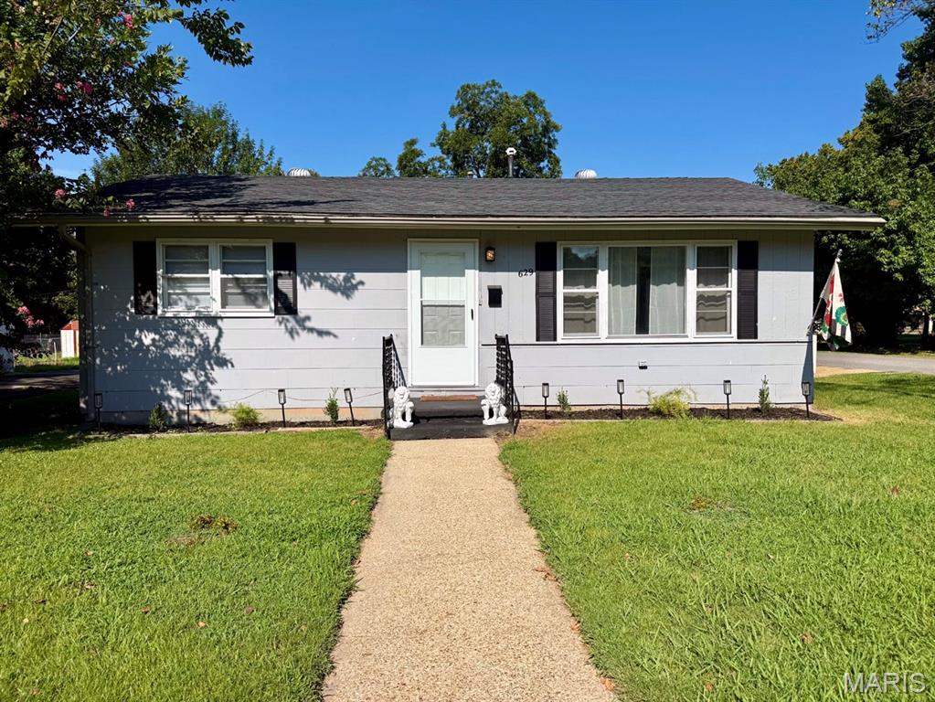 629 W Elk Street Property Photo 1