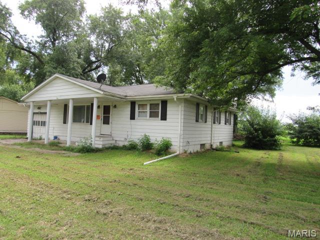 5409 Evergreen Street Property Photo 2