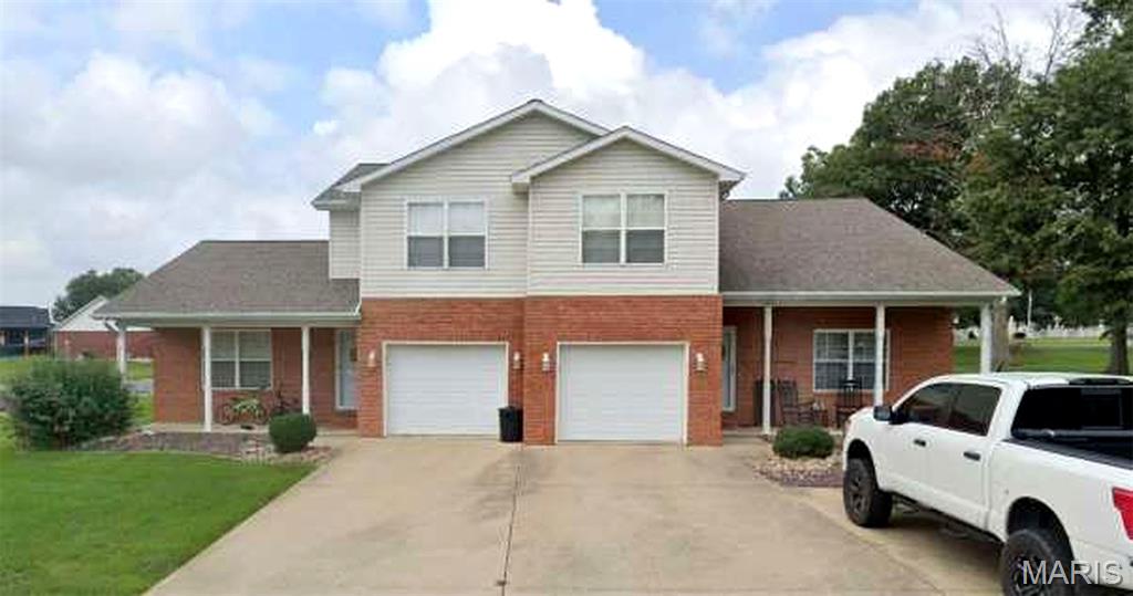 205 Walnut Street Property Photo 1