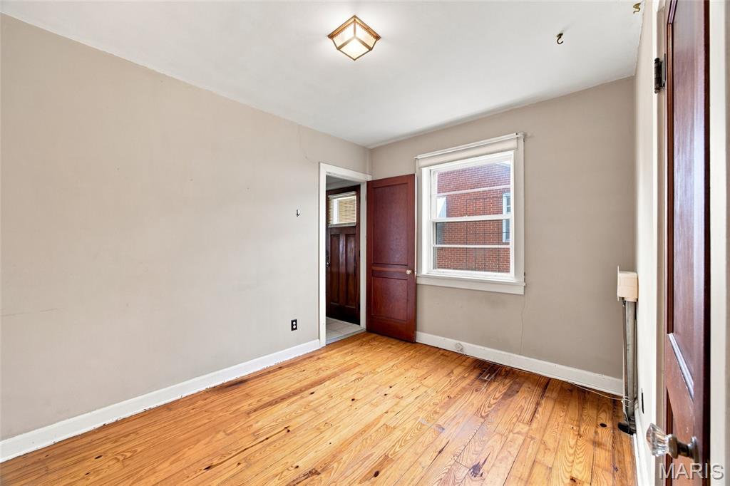 413 W 9th Street Property Photo 12