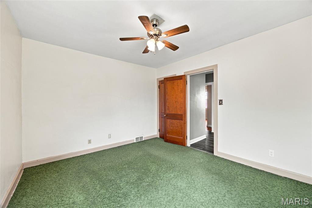 413 W 9th Street Property Photo 14
