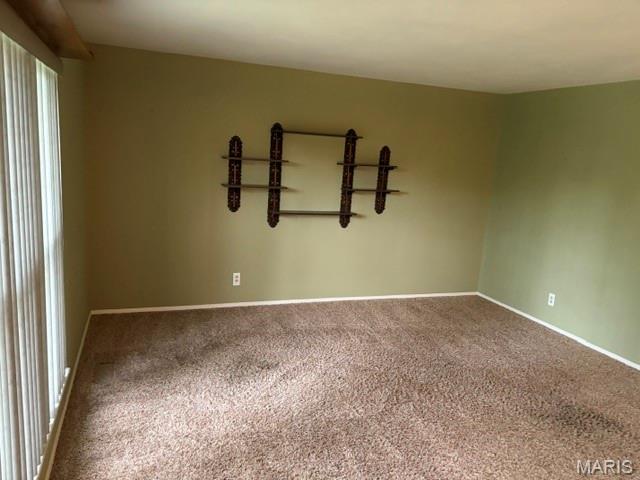 216 Slover Lane Property Photo 3