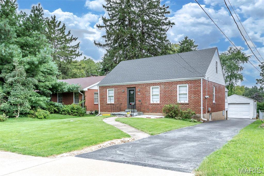 8746 North Avenue Property Photo 1
