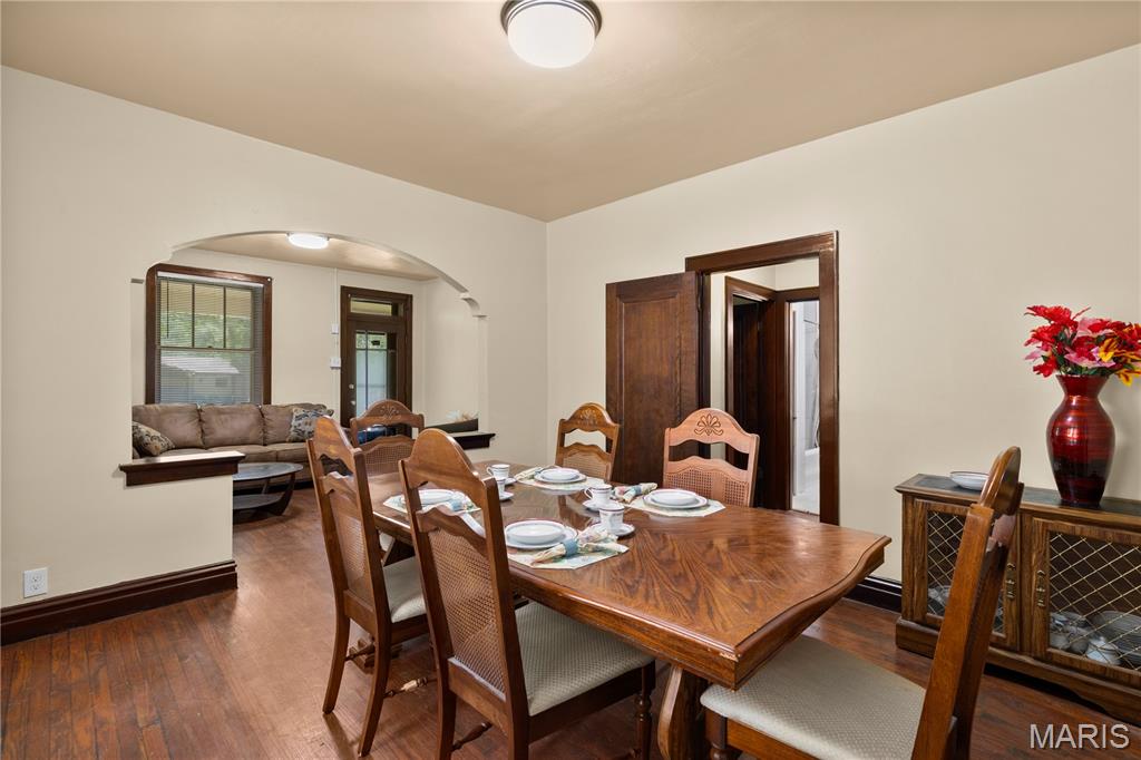 9825 Ventura Drive Property Photo 8