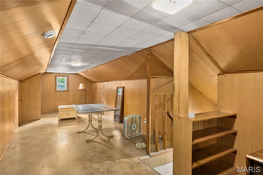 9825 Ventura Drive Property Photo 17