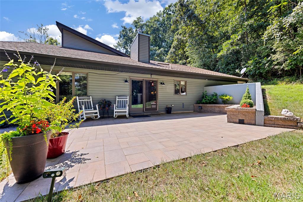 2201 Oakwood Drive Property Photo 48