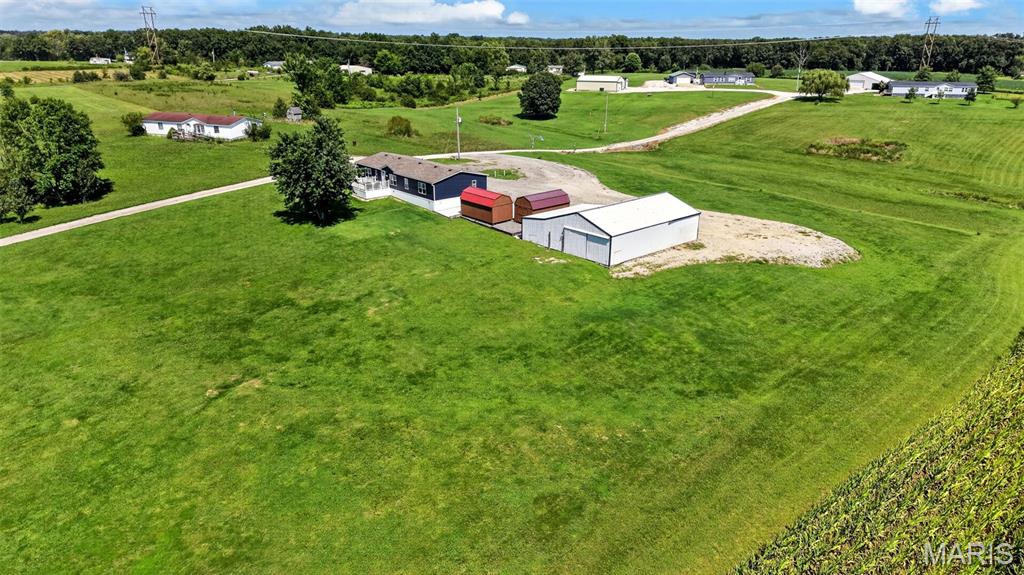 200 Fairview Drive Property Photo 2