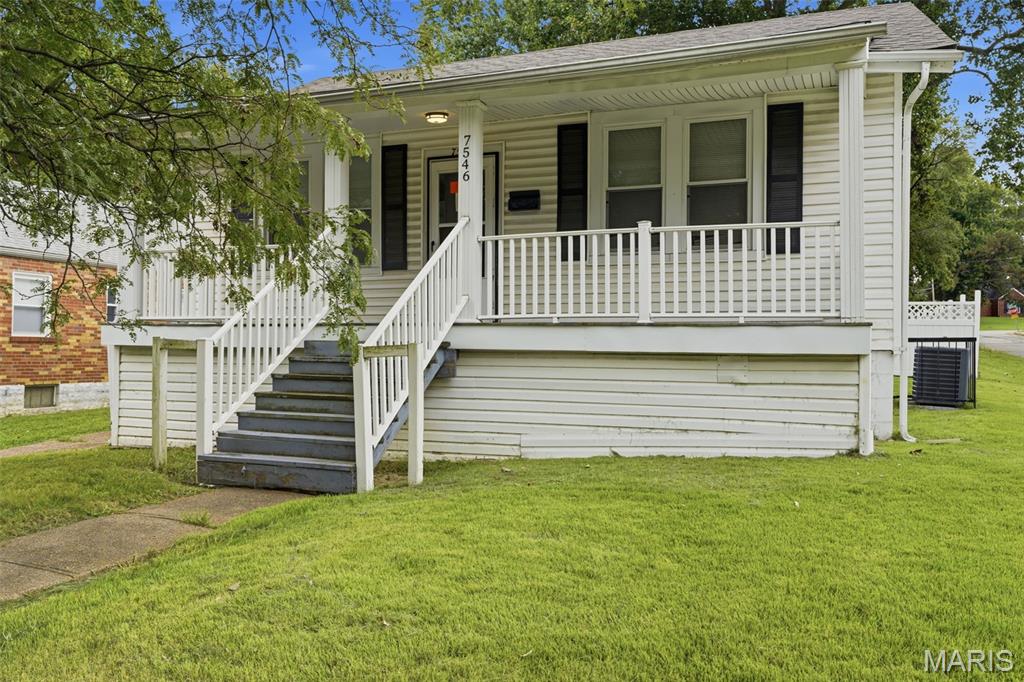 7546 Lynn Avenue Property Photo 2
