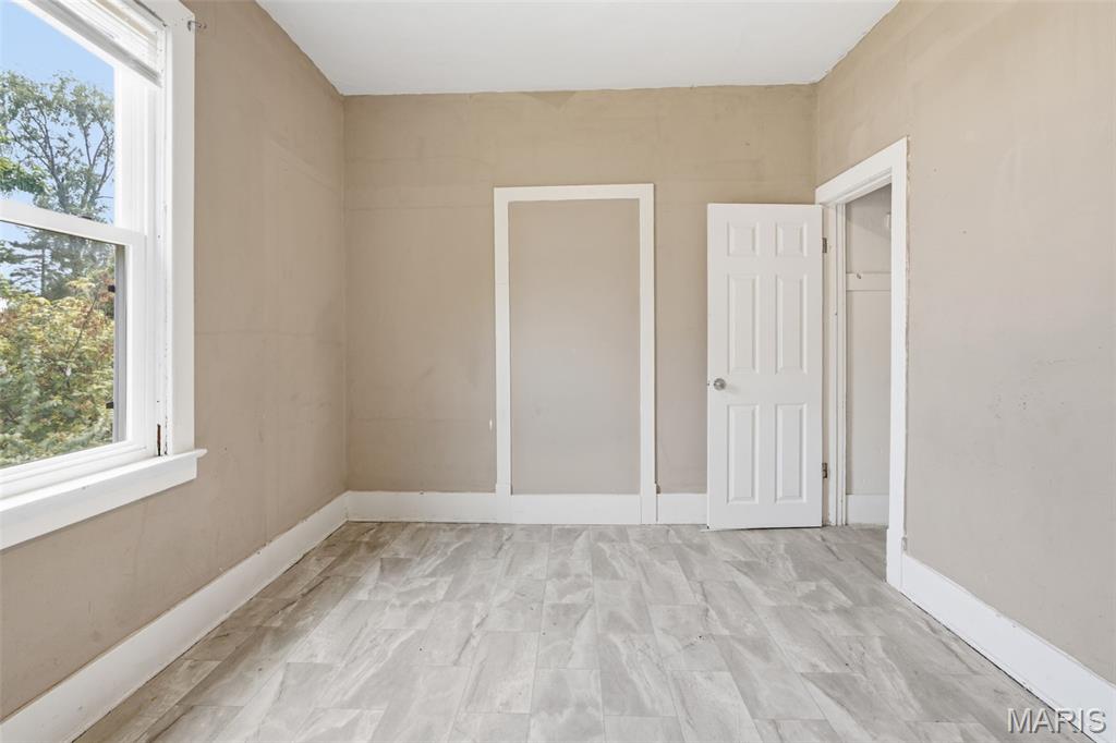 7546 Lynn Avenue Property Photo 10