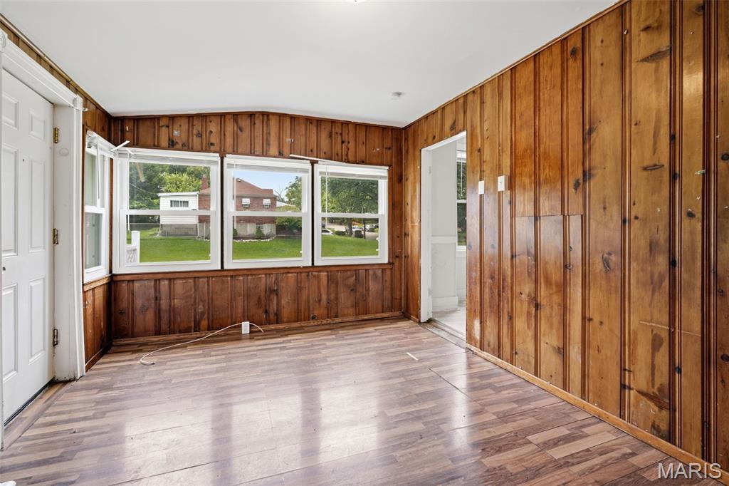 7546 Lynn Avenue Property Photo 15