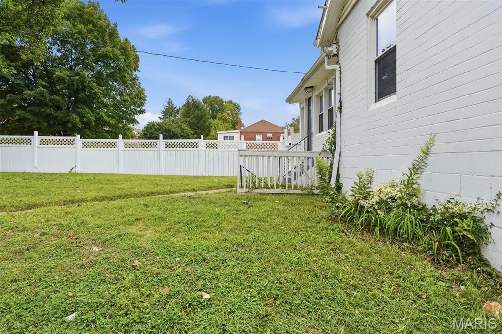 7546 Lynn Avenue Property Photo 24