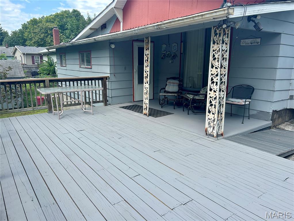 3319 Huber Street Property Photo 5