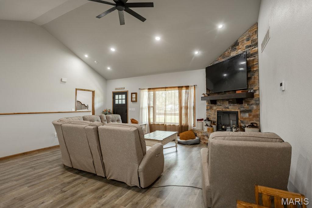 56504 Shaw Road Property Photo 12