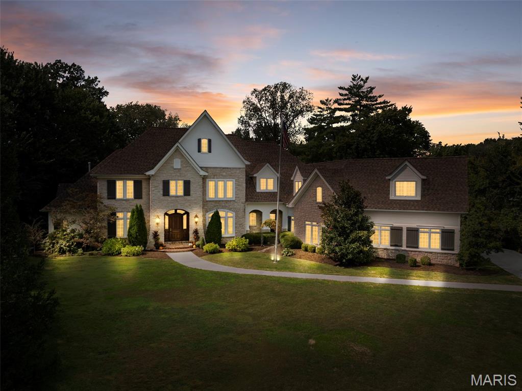 2457 Town And Country Lane Property Photo 1