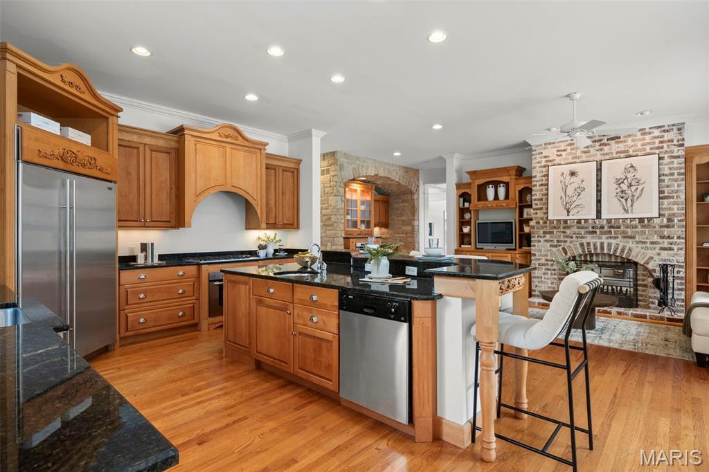 2457 Town And Country Lane Property Photo 14