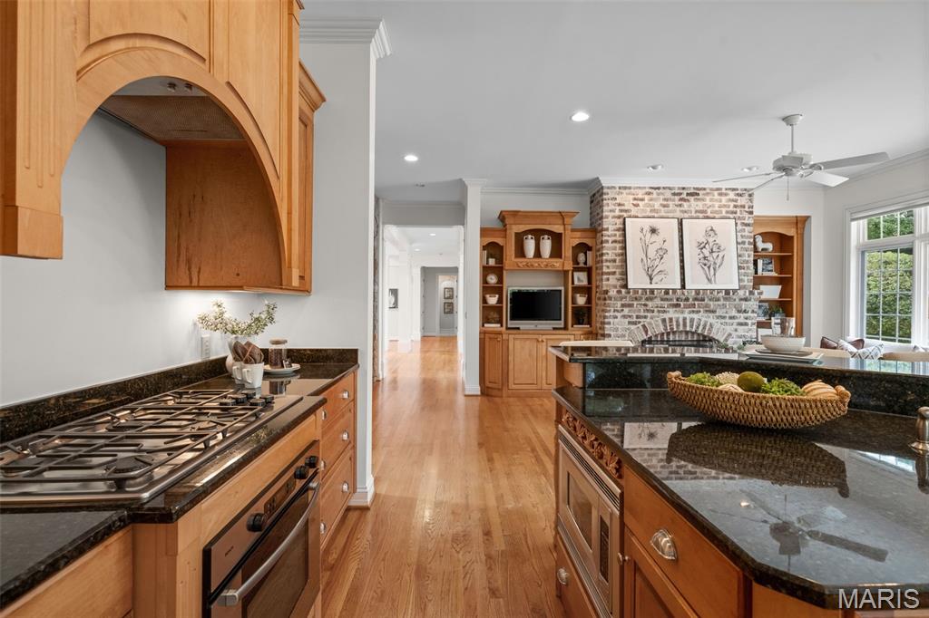 2457 Town And Country Lane Property Photo 17