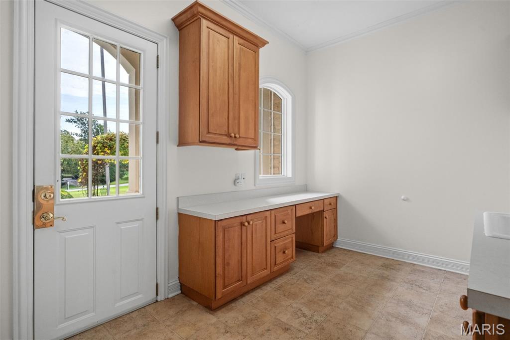 2457 Town And Country Lane Property Photo 27