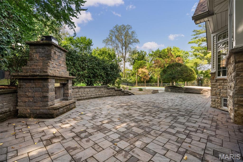 2457 Town And Country Lane Property Photo 76