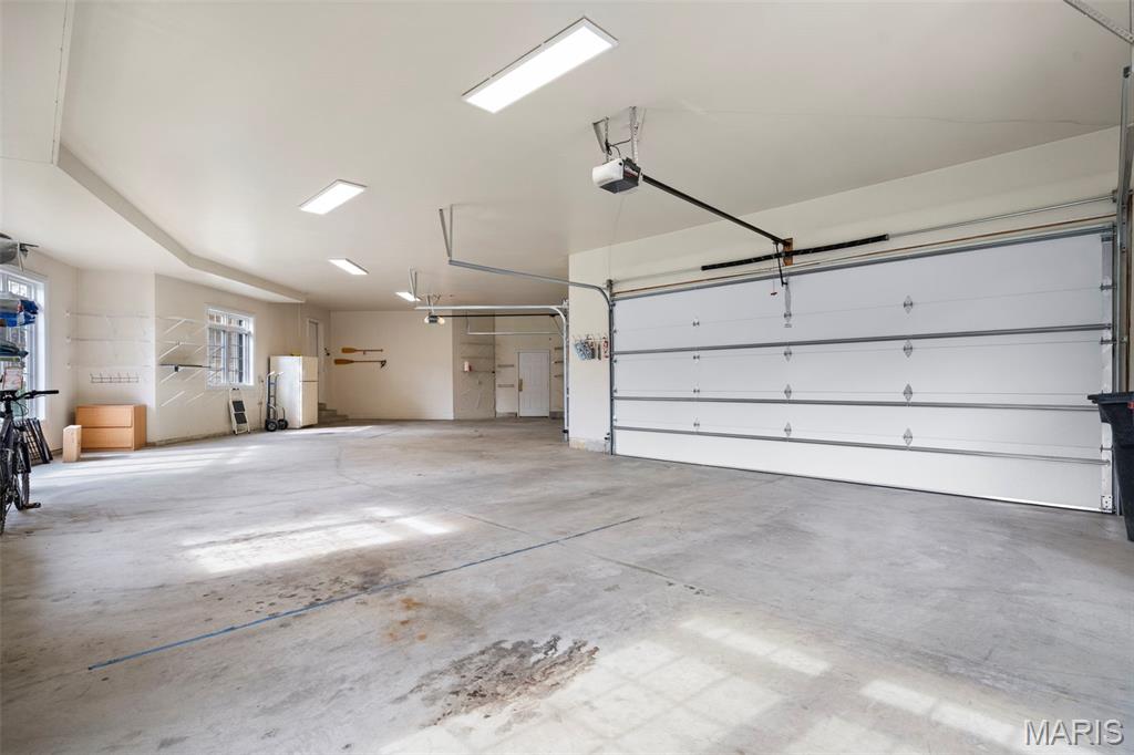 2457 Town And Country Lane Property Photo 81