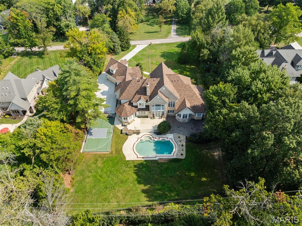 2457 Town And Country Lane Property Photo 84