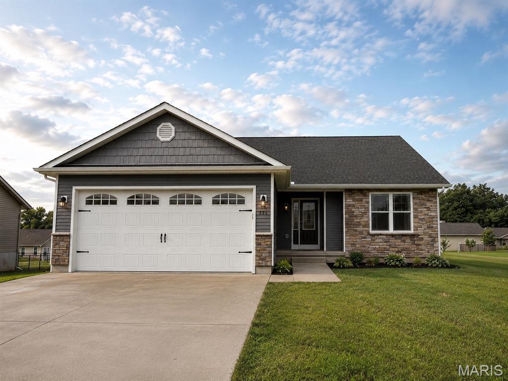 735 Skye View Court