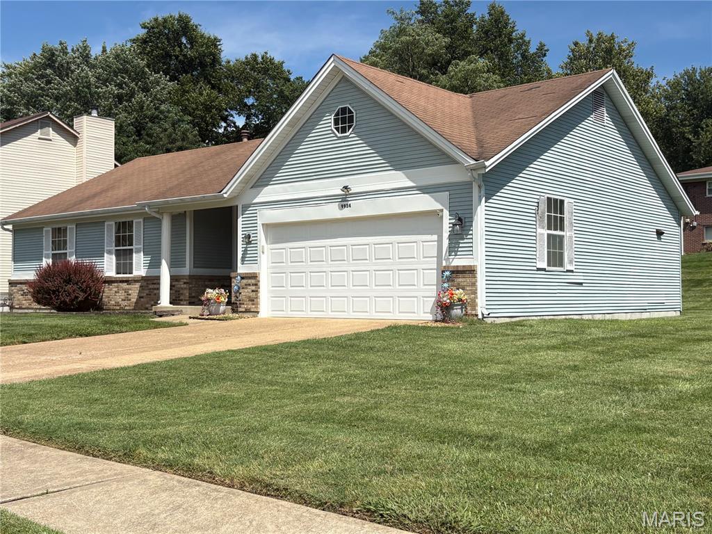 9934 Colonnade Meadows Drive Property Photo 1