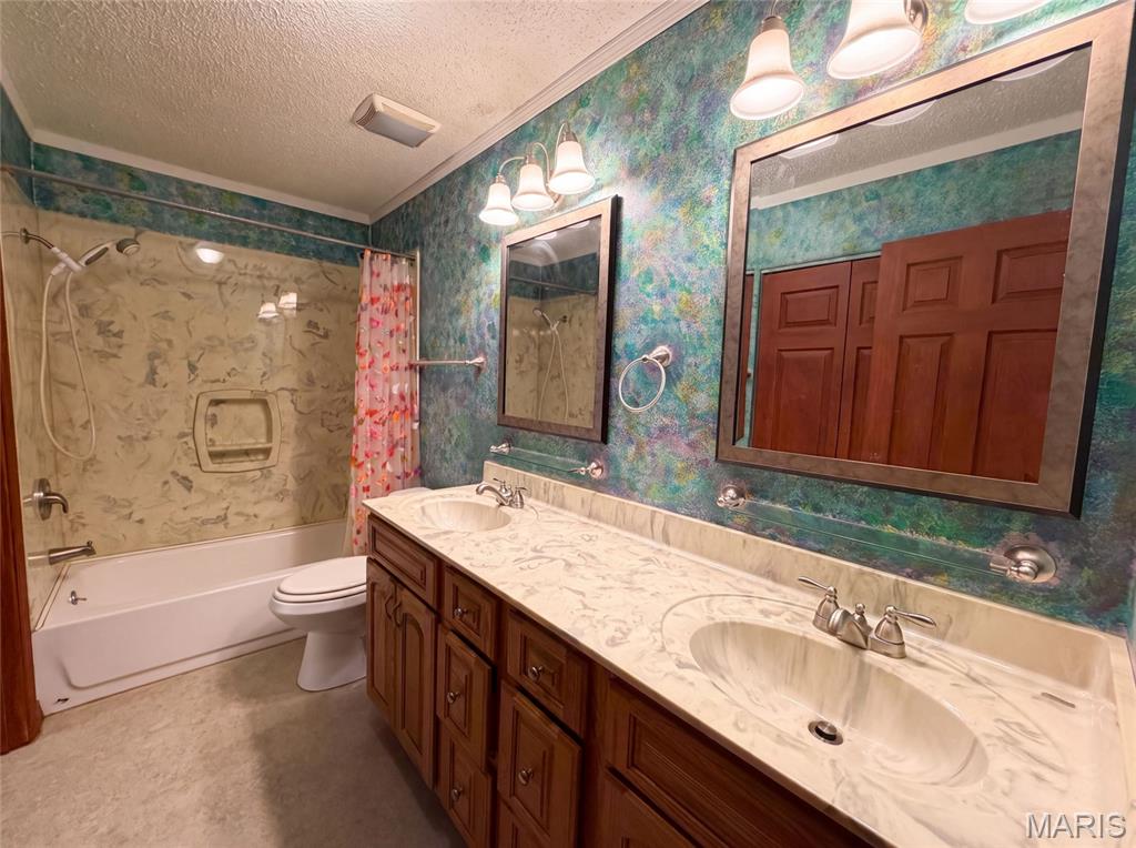 1005 S 3rd Street Property Photo 7
